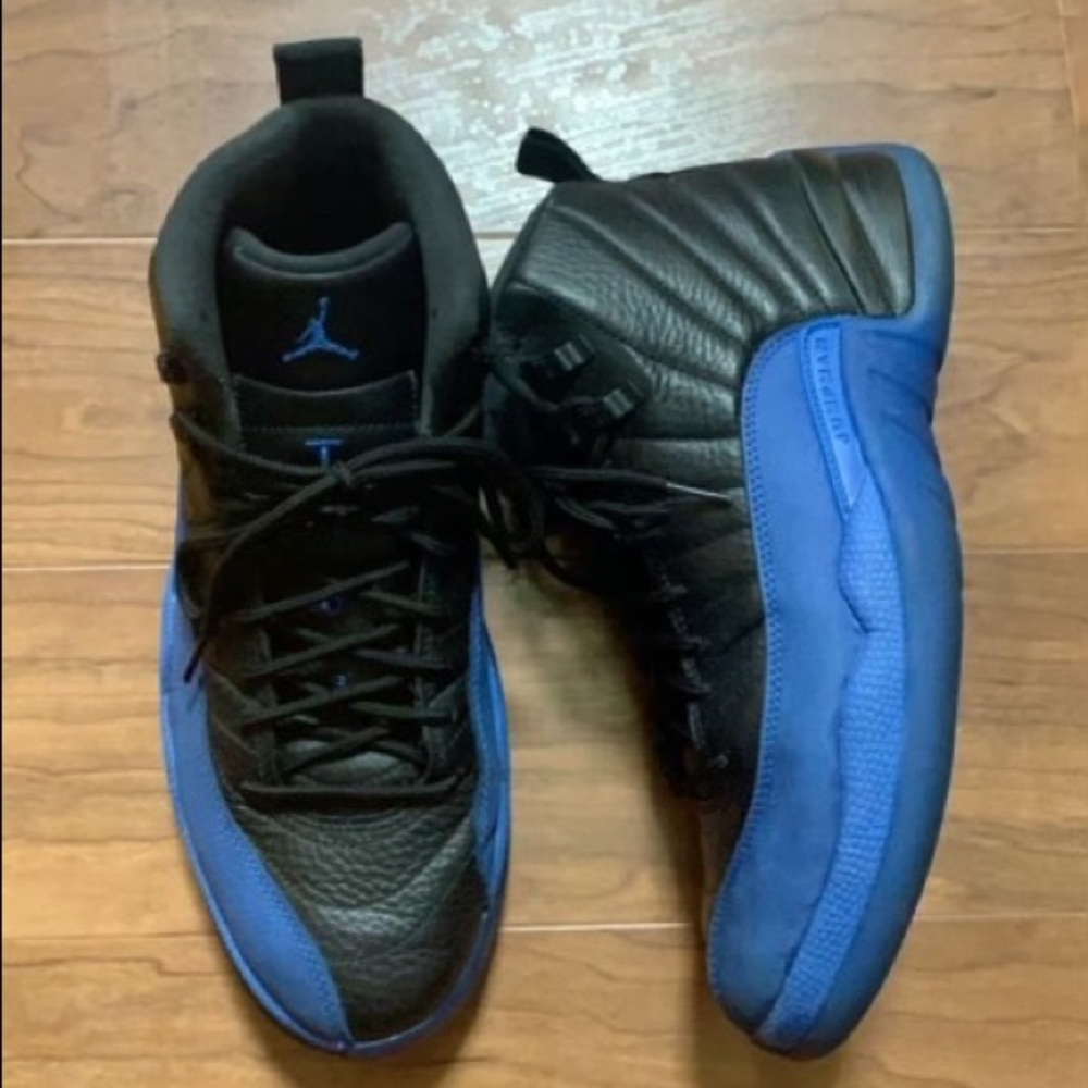 Game Royal Jordan 12s